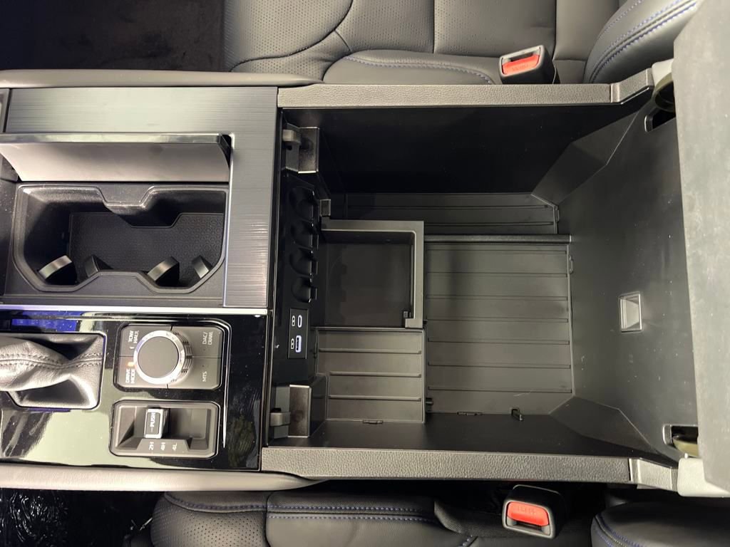 New 2025 Toyota Sequoia Platinum image 23