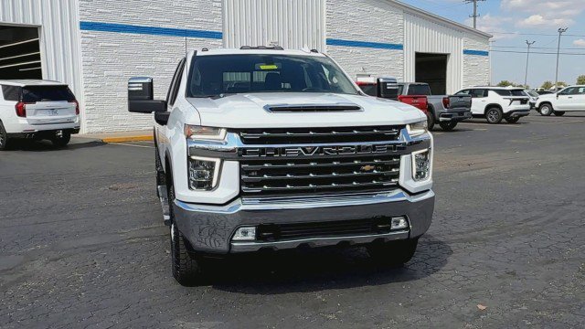 Certified 2022 Chevrolet Silverado 3500 LTZ w/ LTZ Convenience Package image 3