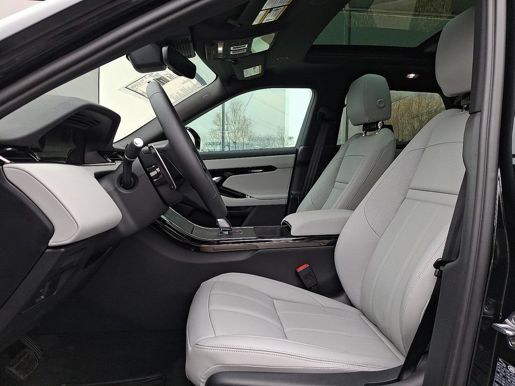 New 2026 Land Rover Range Rover Evoque S AWD/4WD image 8