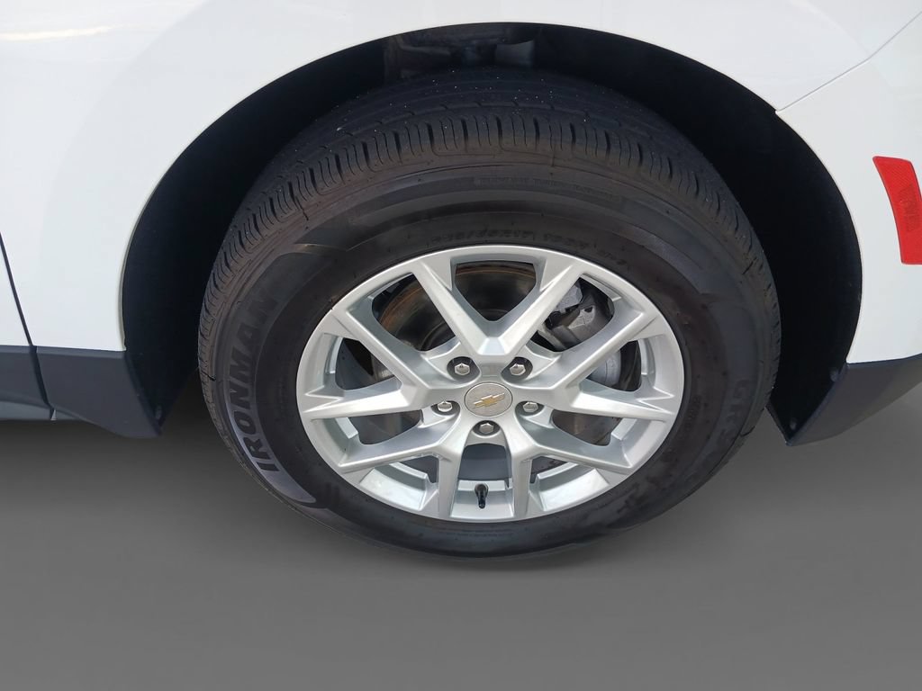 Used 2024 Chevrolet Equinox LT AWD/4WD image 16