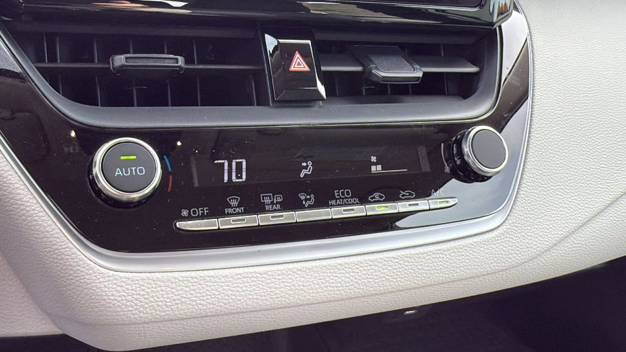 New 2026 Toyota Corolla LE image 19