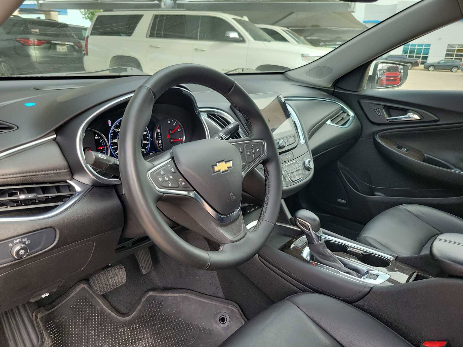 Used 2024 Chevrolet Malibu LT FWD image 10