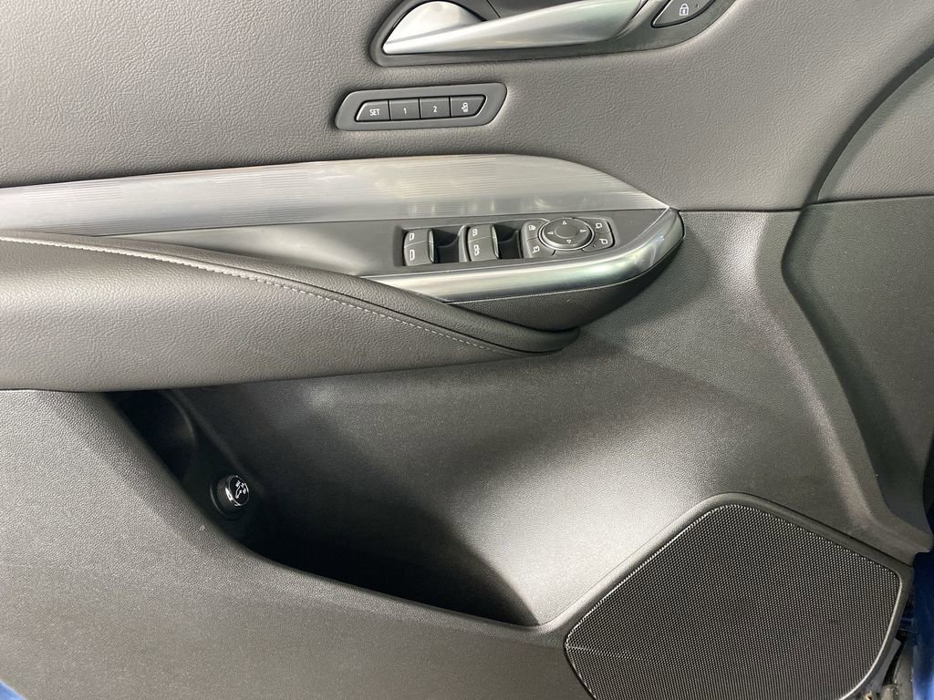 Used 2025 Cadillac XT4 Premium Luxury w/ Cold Weather Package image 24