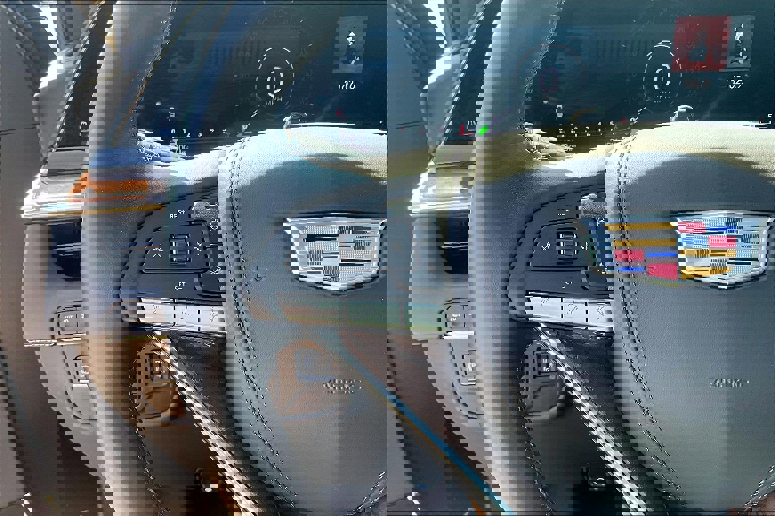 Used 2023 Cadillac Escalade Premium Luxury Platinum image 11