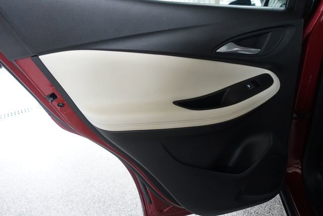 Used 2021 Buick Encore GX Preferred w/ Cold Weather Comfort Package FWD image 18