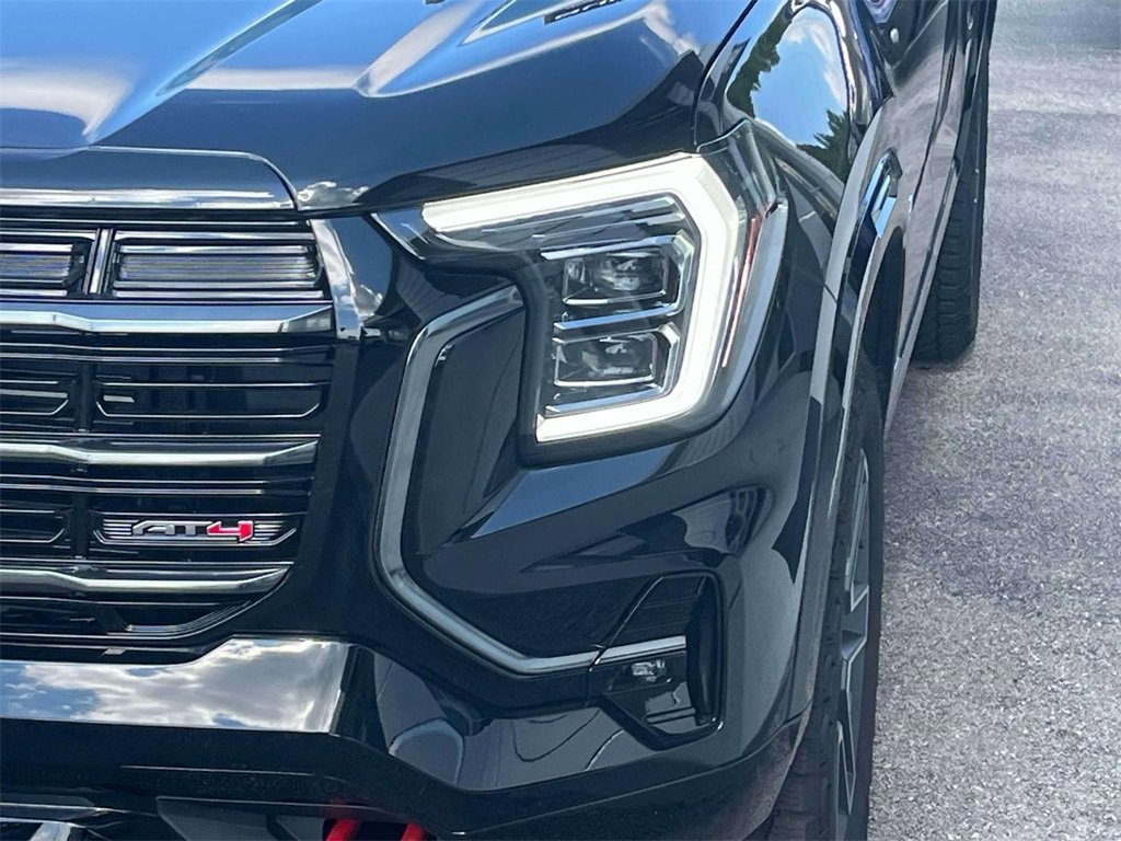 New 2026 GMC Terrain AT4 w/ Convenience Package III image 9
