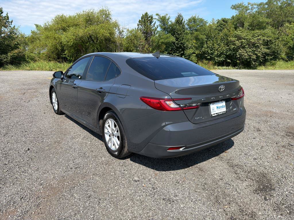 Used 2025 Toyota Camry LE w/ Convenience Package FWD image 5