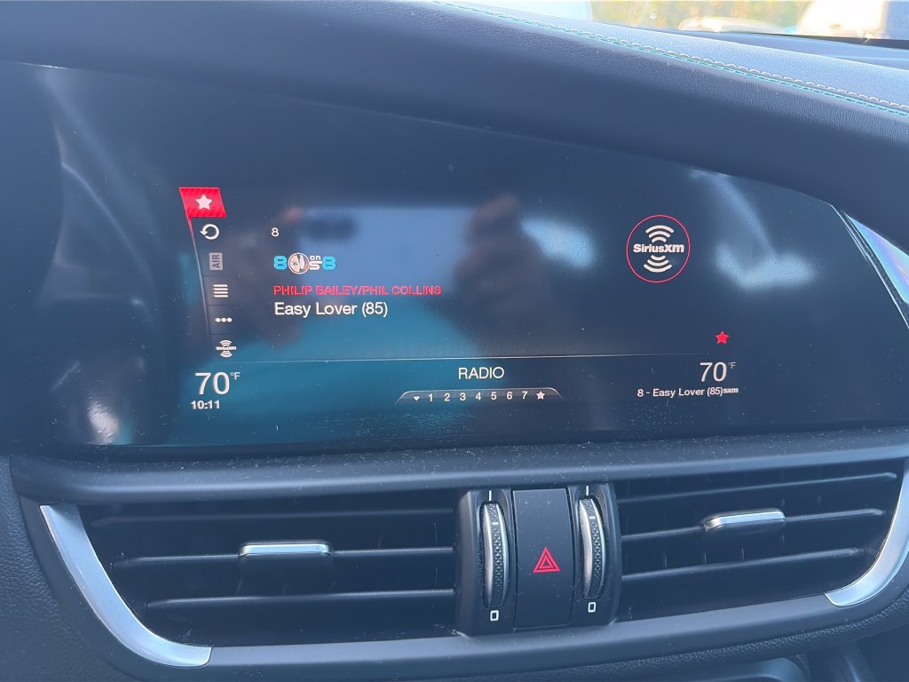 Used 2017 Alfa Romeo Giulia Quadrifoglio RWD image 25