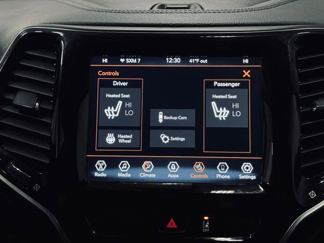 Used 2022 Jeep Cherokee Limited image 40