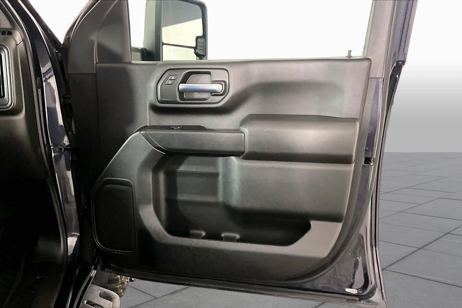 Used 2024 Chevrolet Silverado 2500 Custom w/ Custom Convenience Package AWD/4WD image 20