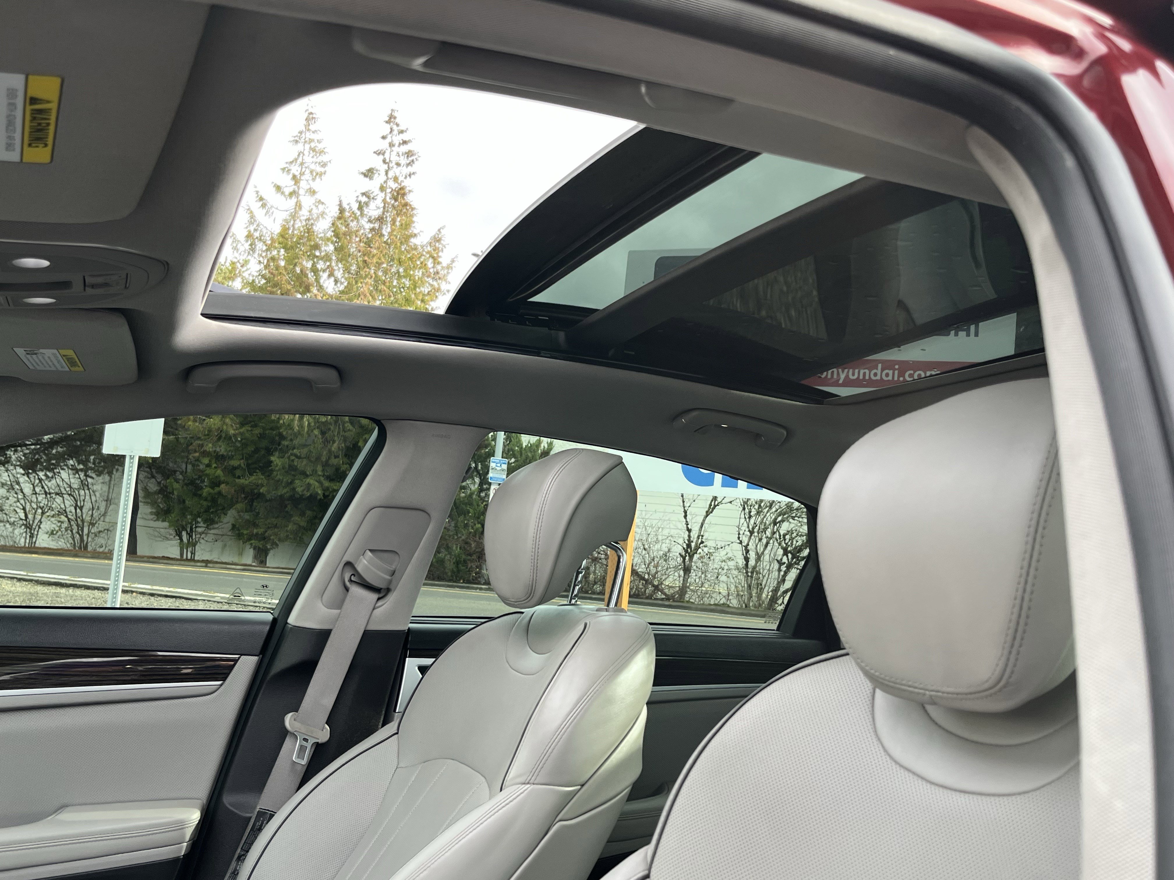 Used 2015 Hyundai Genesis 3.8 w/ Option Group 03 image 20