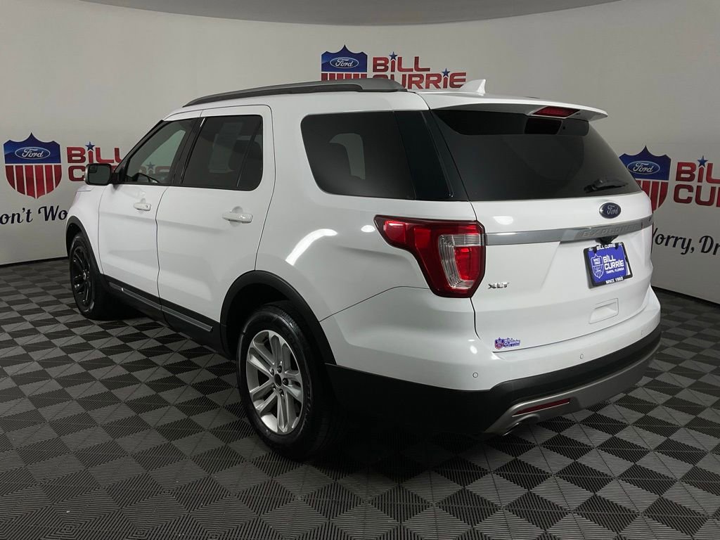 Certified 2017 Ford Explorer XLT image 5