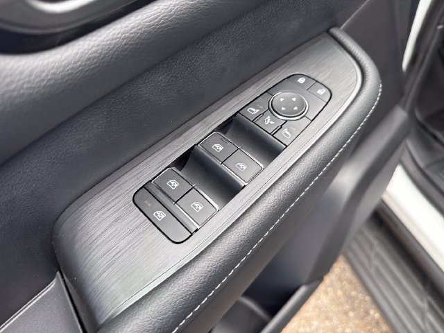 New 2027 Nissan Armada SL RWD image 11