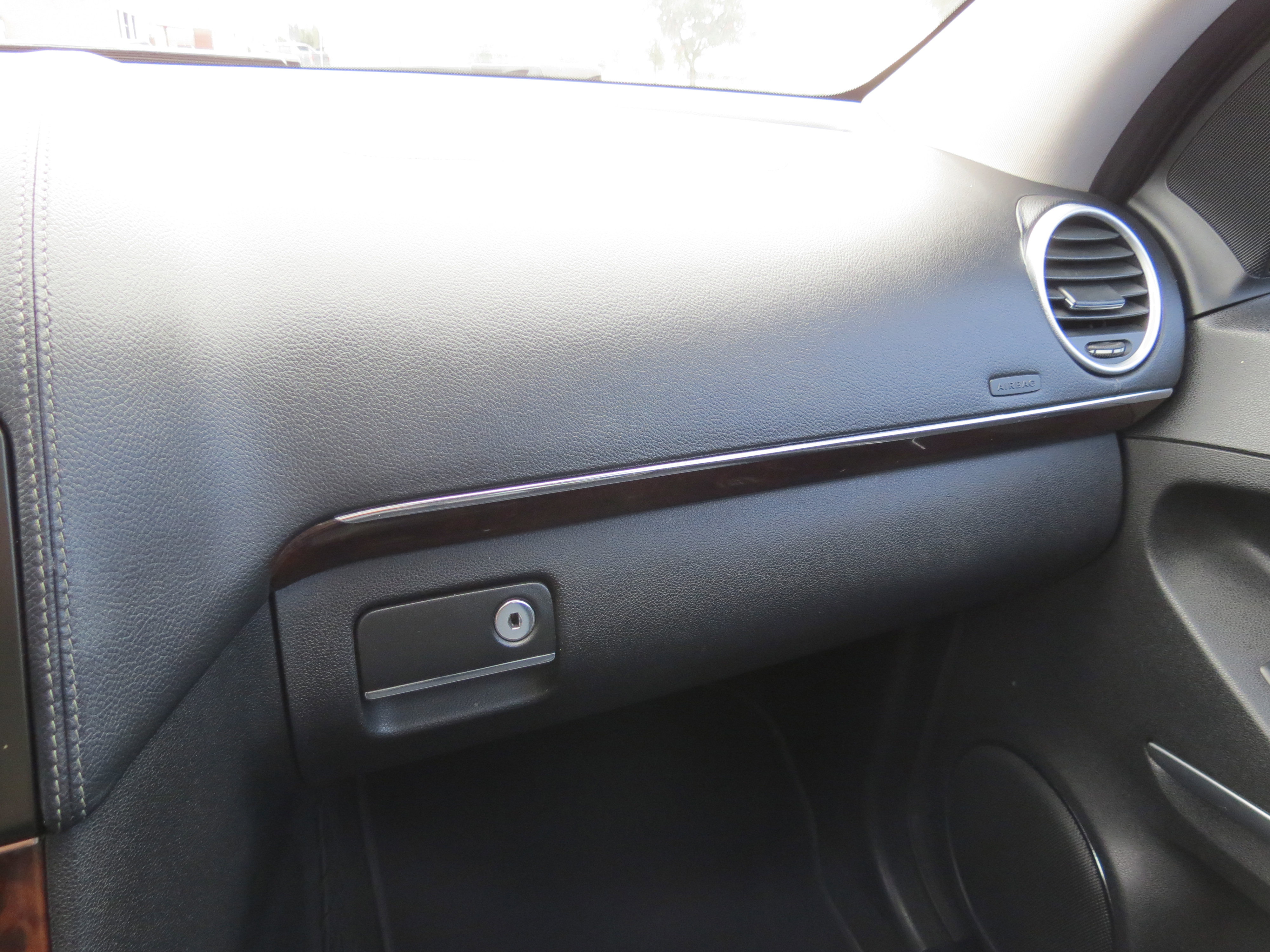 Used 2010 Mercedes-Benz GL 450 4MATIC image 25