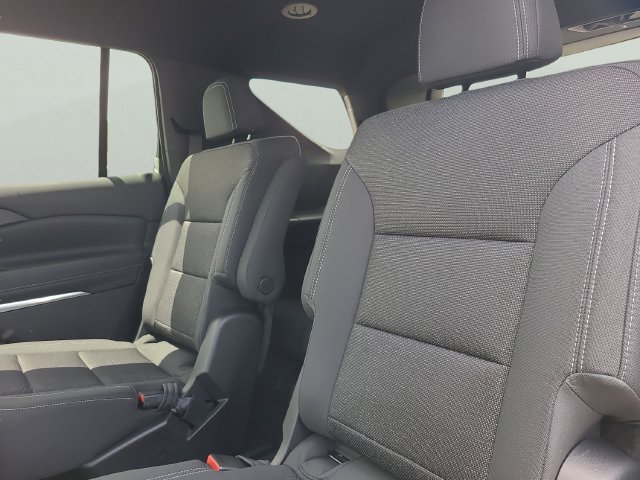 New 2026 Chevrolet Traverse LT FWD image 9