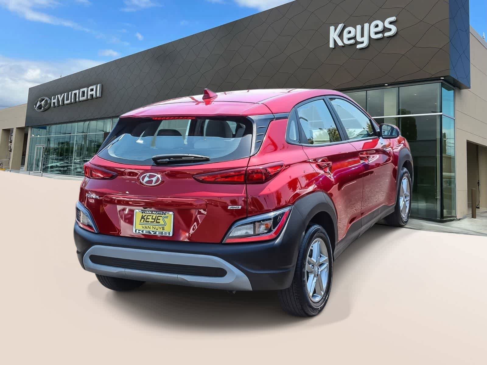 Certified 2023 Hyundai Kona SE AWD/4WD image 4