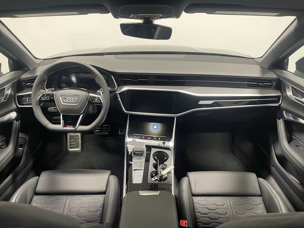 Used 2025 Audi RS 6 performance image 30