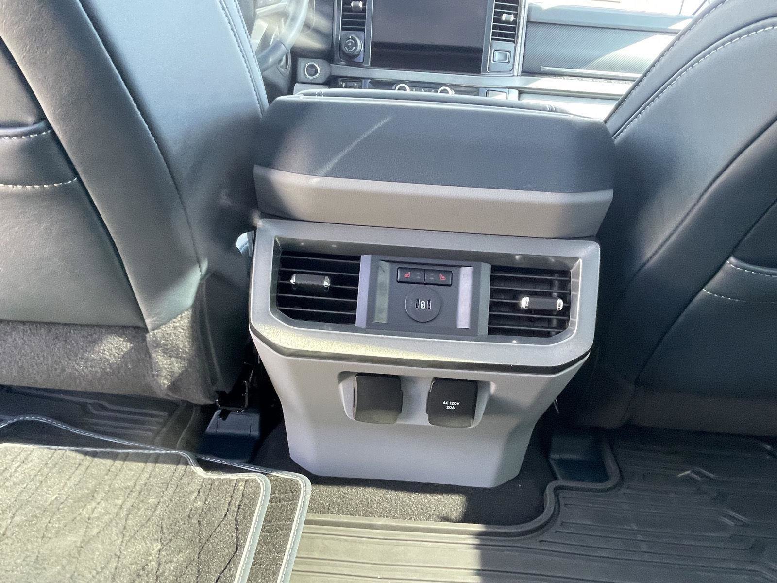 Used 2024 Ford F250 Limited w/ FX4 Off-Road Package image 28