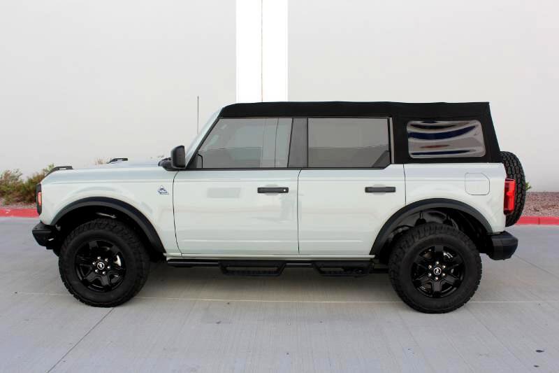 Used 2023 Ford Bronco Black Diamond image 8