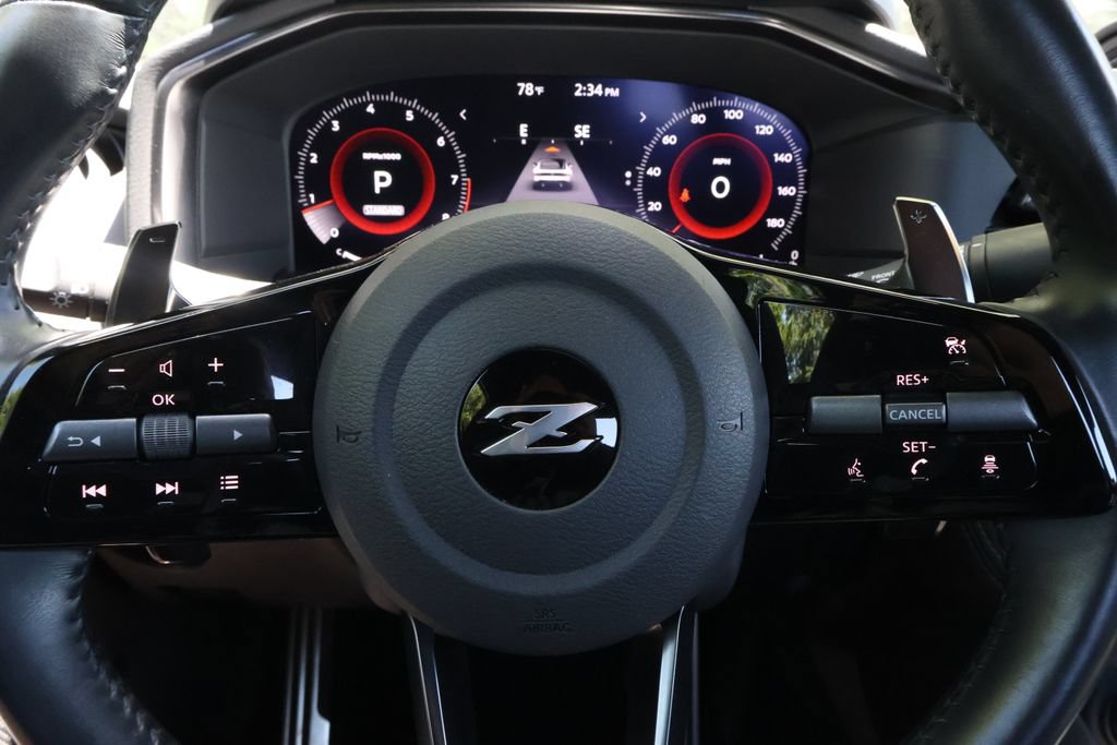 Used 2023 Nissan Z w/ Floor Mat Package (L93) RWD image 26