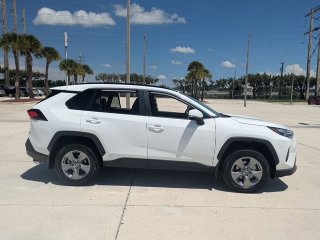 Certified 2025 Toyota RAV4 XLE w/ Convenience Package image 4
