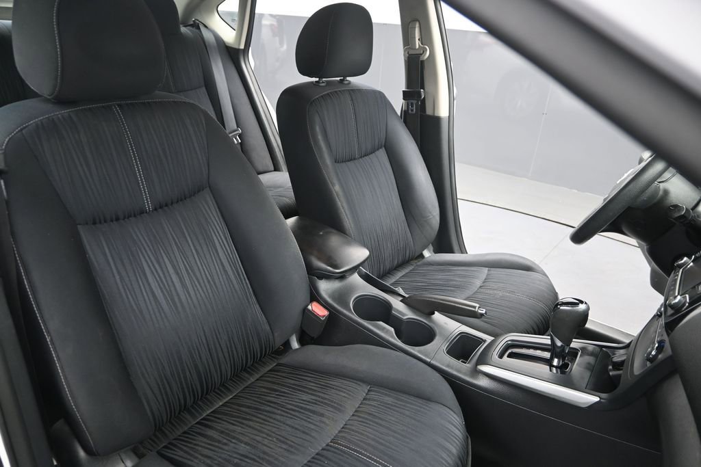 Used 2017 Nissan Sentra SV FWD image 20