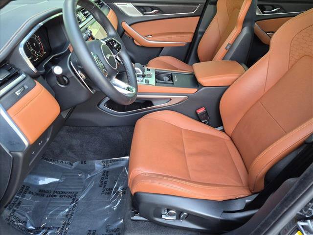 Used 2026 Jaguar F-PACE R-Dynamic S AWD/4WD image 17