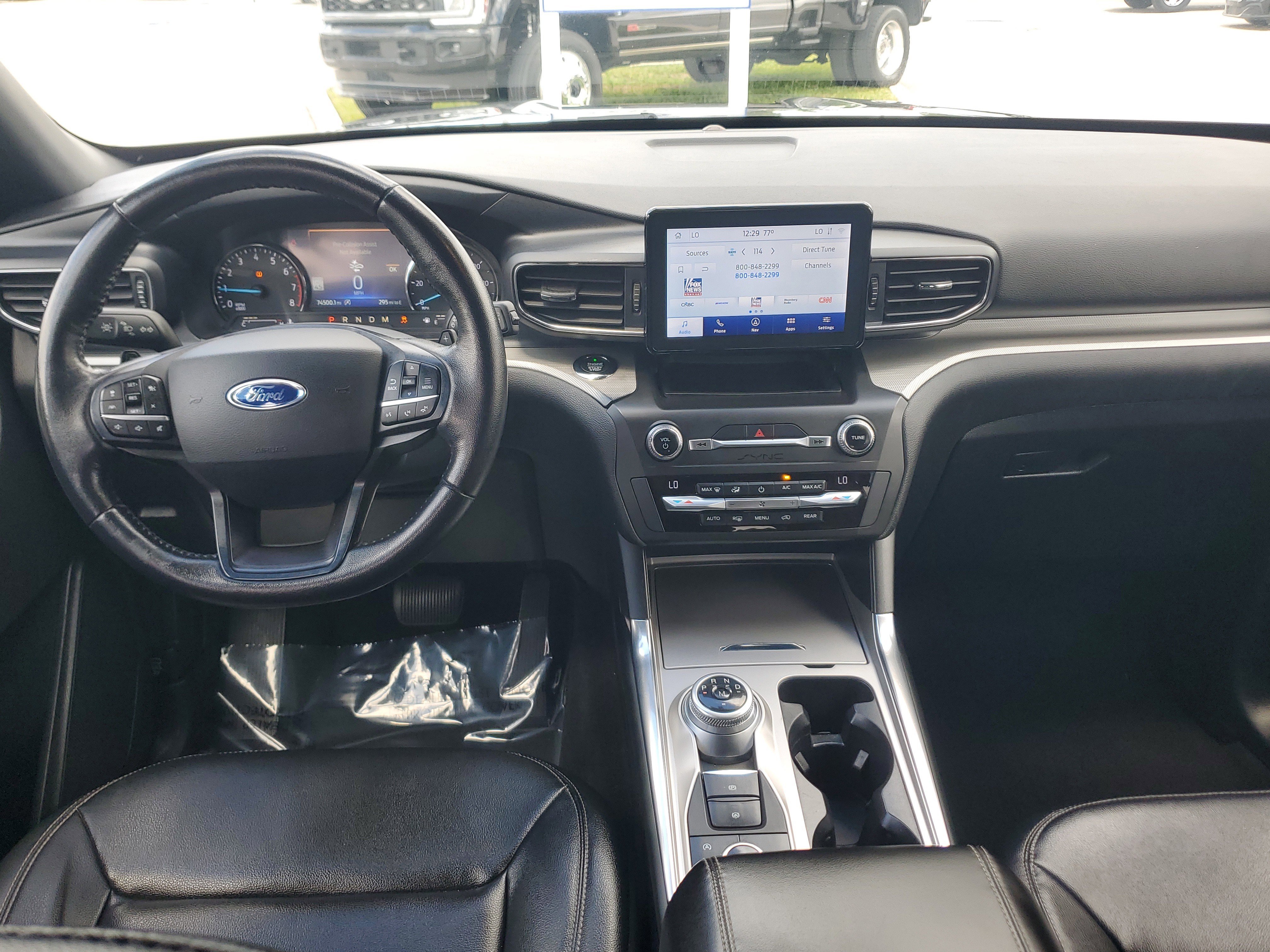 Used 2020 Ford Explorer XLT w/ Equipment Group 202A image 16