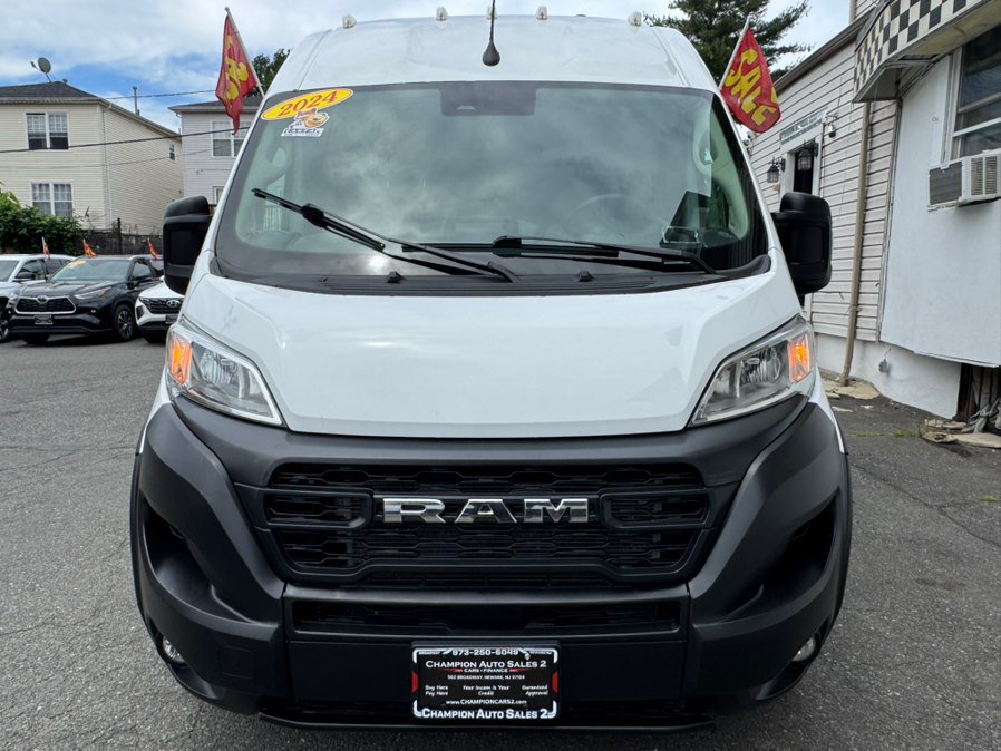 Used 2024 RAM ProMaster 2500 w/ Convenience Group FWD image 5