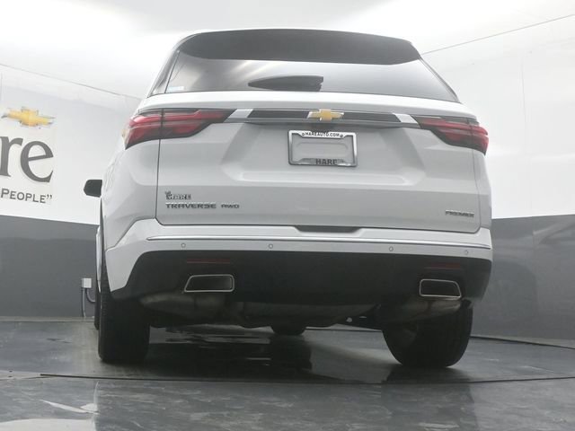 Used 2023 Chevrolet Traverse Premier w/ LPO, Floor Liner Package AWD/4WD image 57