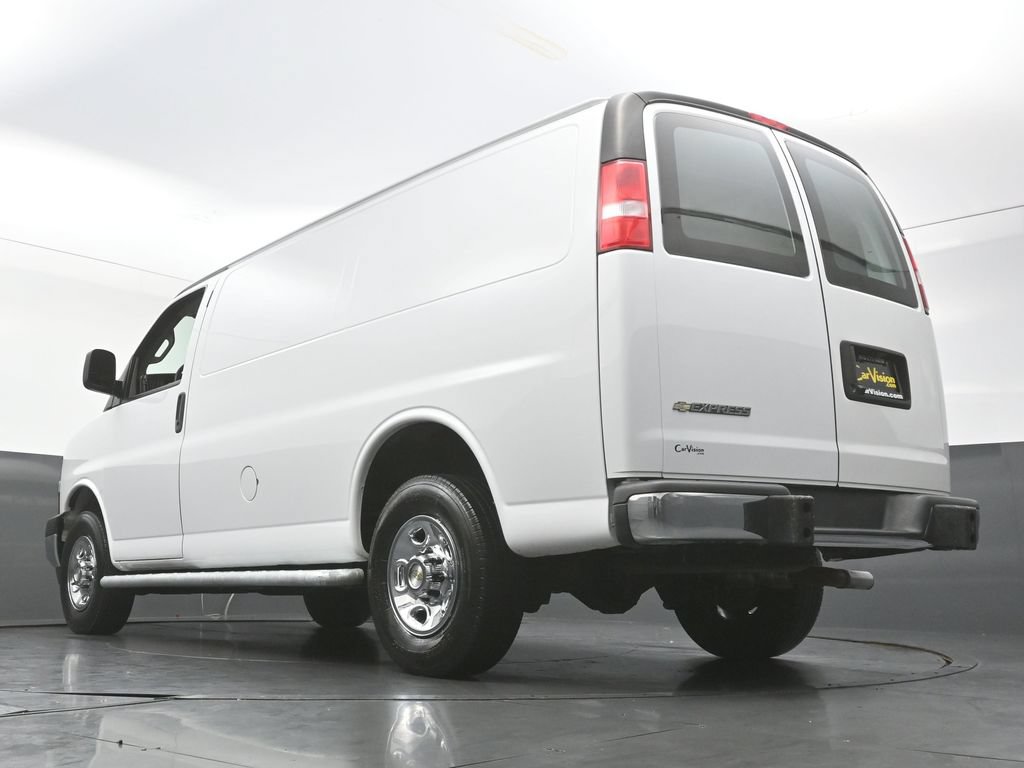 Used 2024 Chevrolet Express 2500 w/ Driver Convenience Package RWD image 39