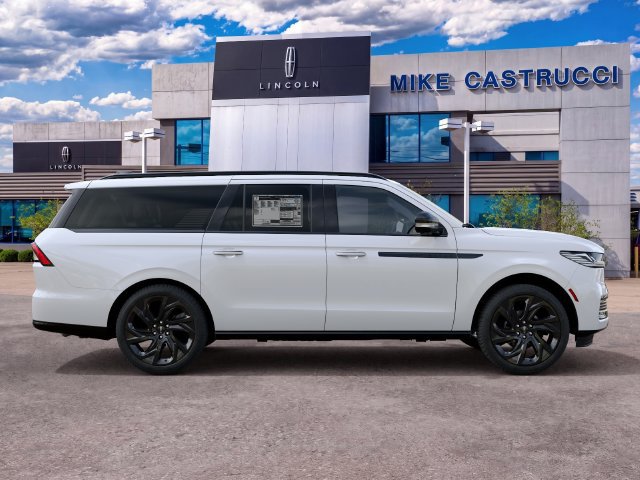 New 2027 Lincoln Navigator L Reserve w/ Jet Appearance Package AWD/4WD image 6
