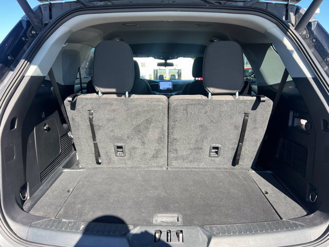 Used 2022 Ford Explorer XLT AWD/4WD image 15