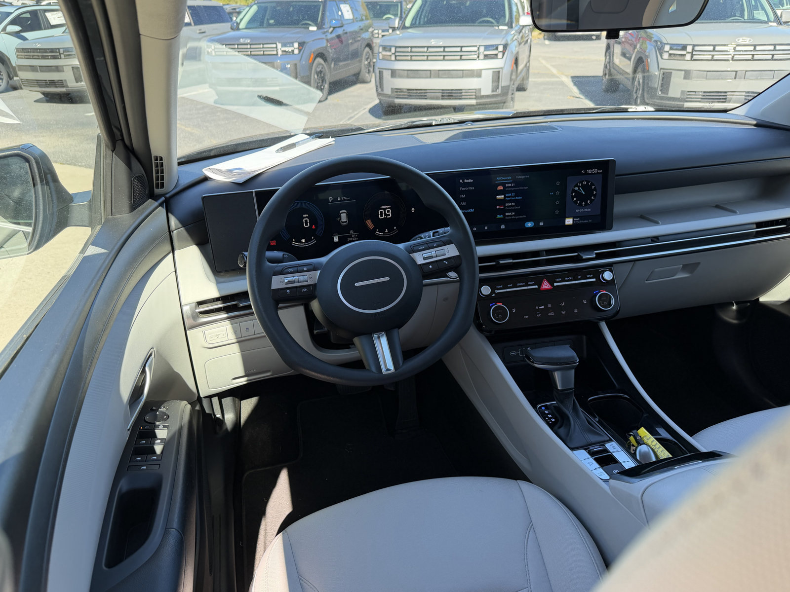Used 2025 Hyundai Tucson SEL FWD image 17