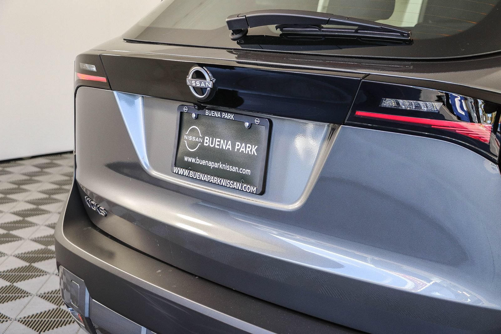 New 2027 Nissan Kicks S FWD image 10