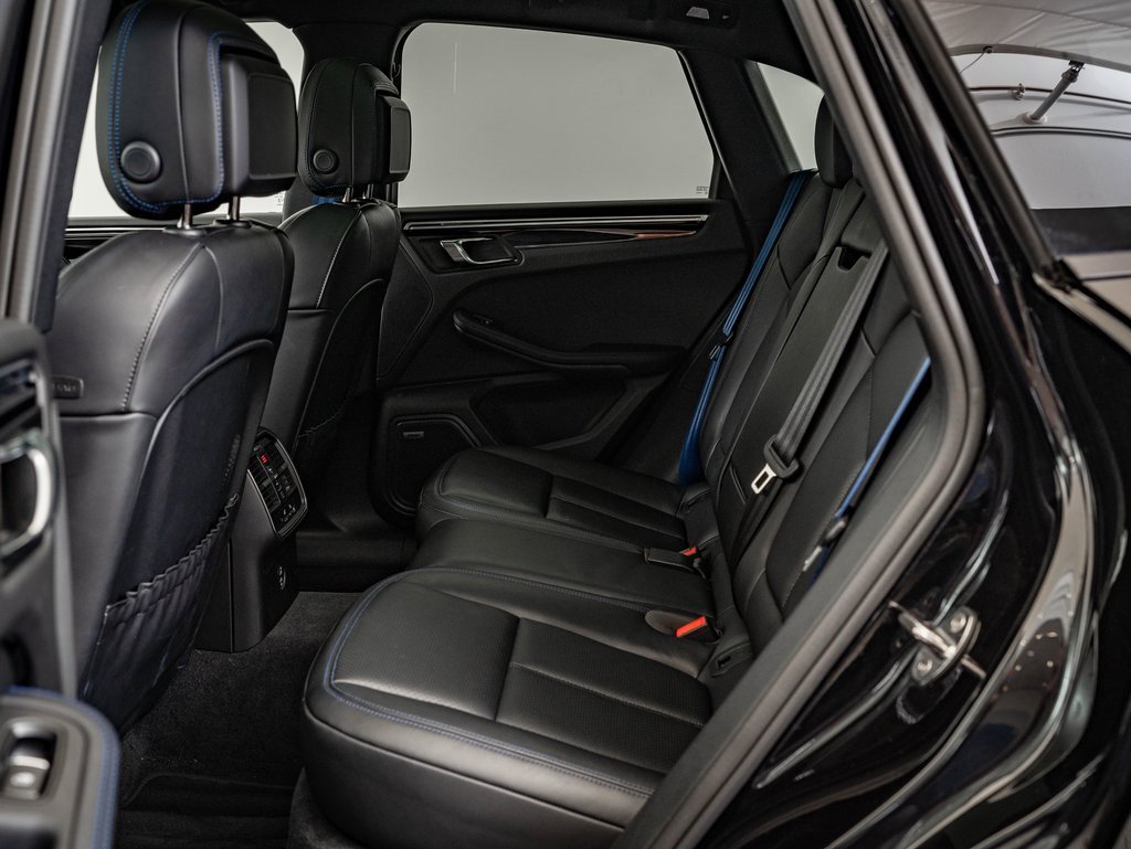Certified 2024 Porsche Macan image 50