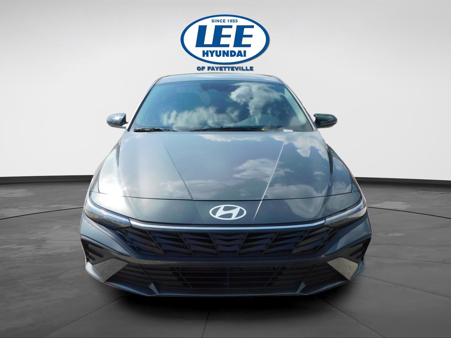New 2025 Hyundai Elantra SEL image 8