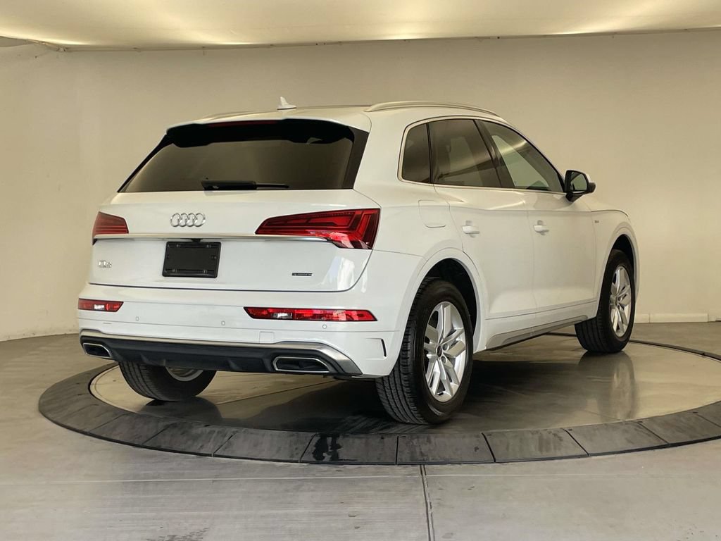 Used 2023 Audi Q5 2.0T Premium w/ Convenience Package AWD/4WD image 7