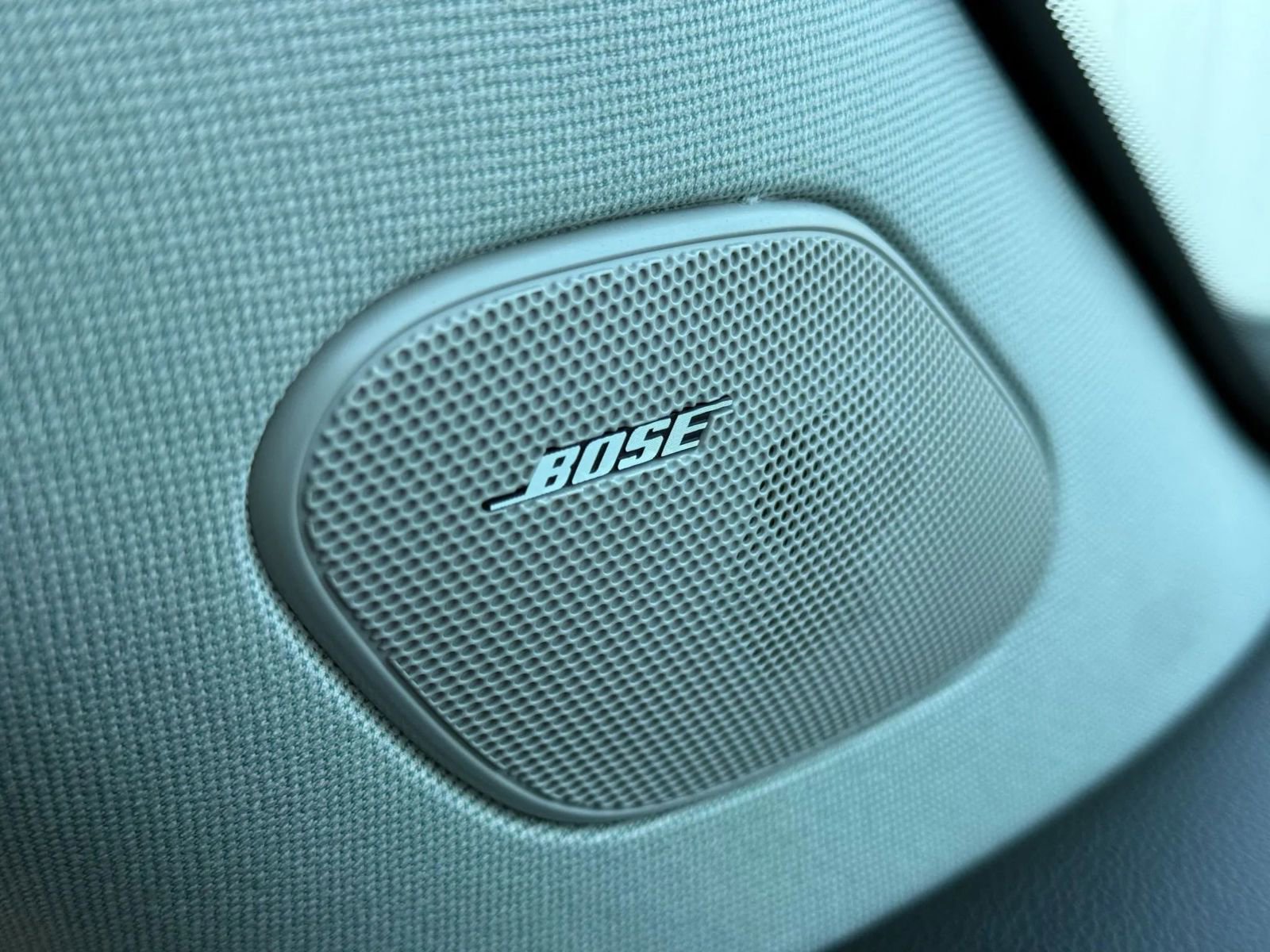 Used 2015 Cadillac SRX Performance w/ Driver Awareness Package image 27