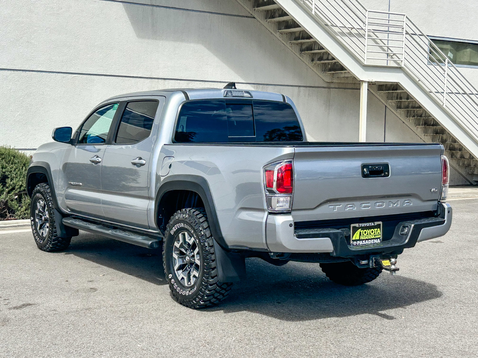 Used 2021 Toyota Tacoma TRD Off-Road w/ Technology Package image 8