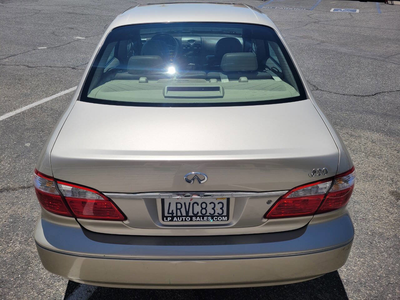 Used 2001 INFINITI I30 image 5