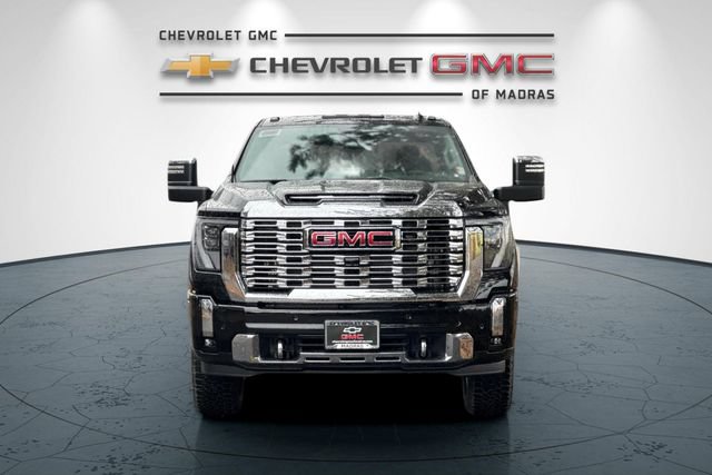 New 2026 GMC Sierra 2500 Denali w/ Denali Reserve Package AWD/4WD image 8