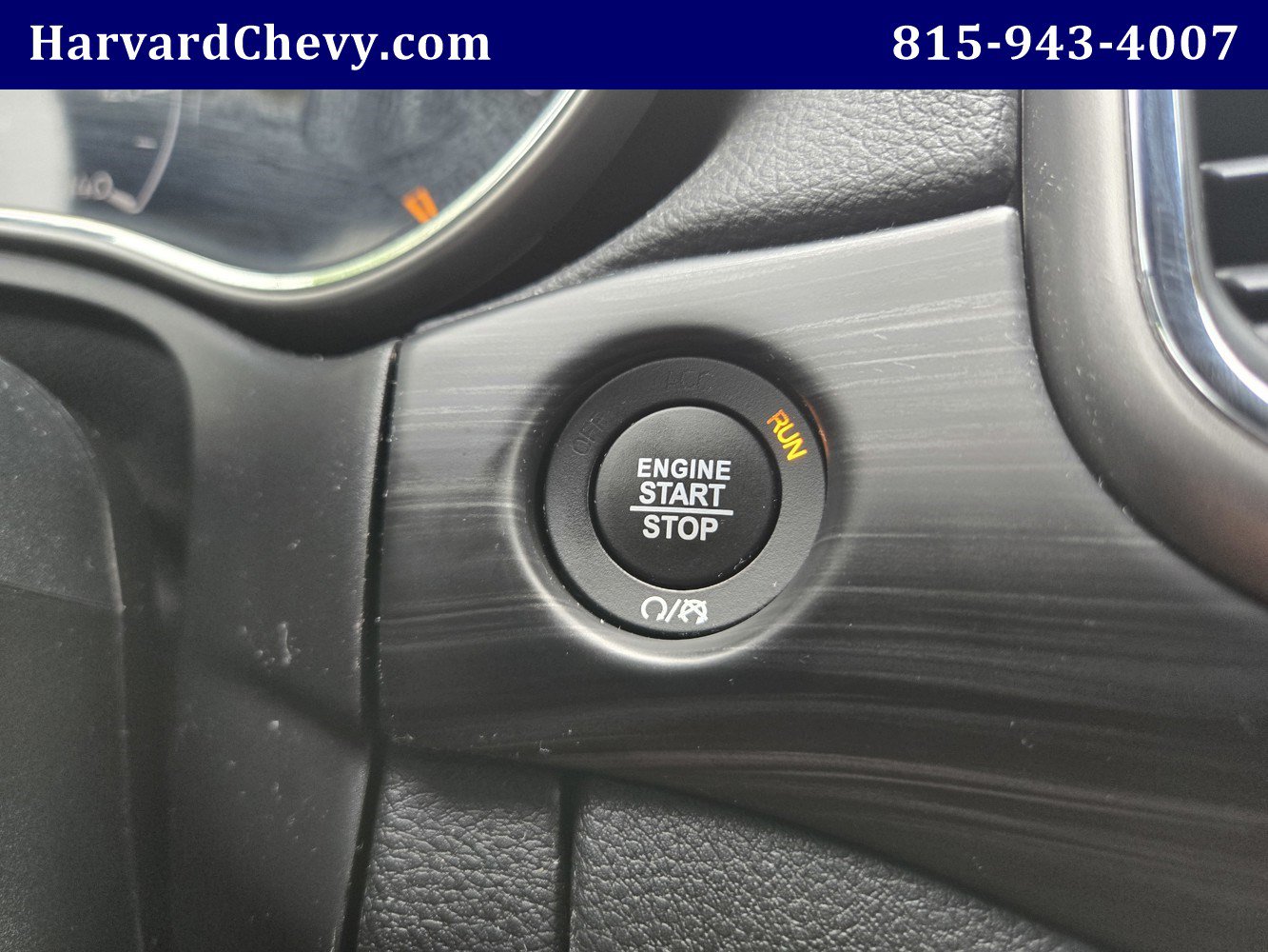 Used 2021 Jeep Grand Cherokee Laredo AWD/4WD image 22