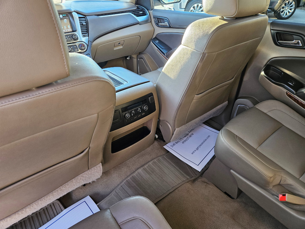 Used 2020 Chevrolet Suburban Premier image 17