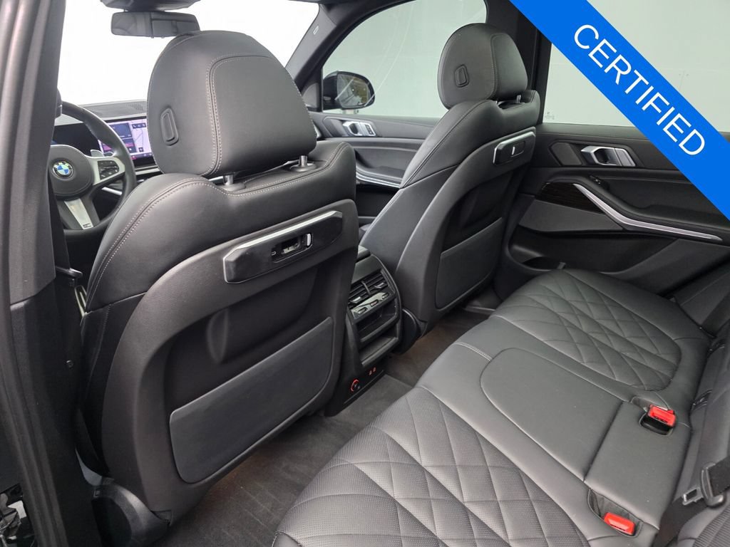 Certified 2024 BMW X5 xDrive40i w/ M Sport Package AWD/4WD image 15