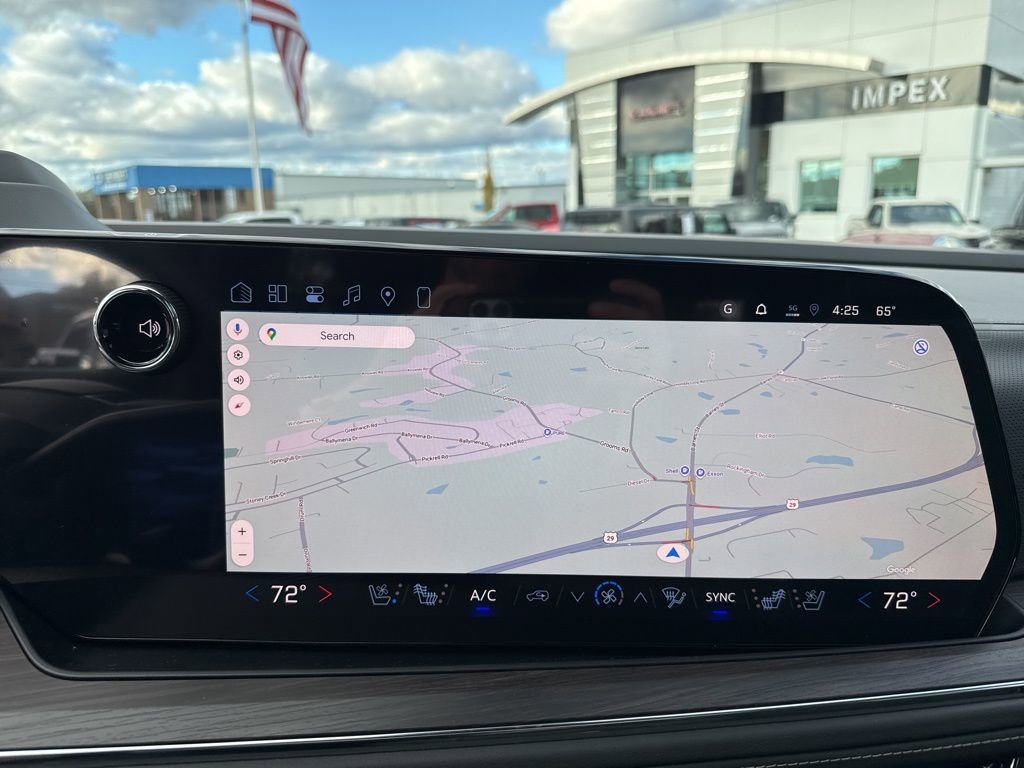 New 2026 Chevrolet Suburban Premier image 21