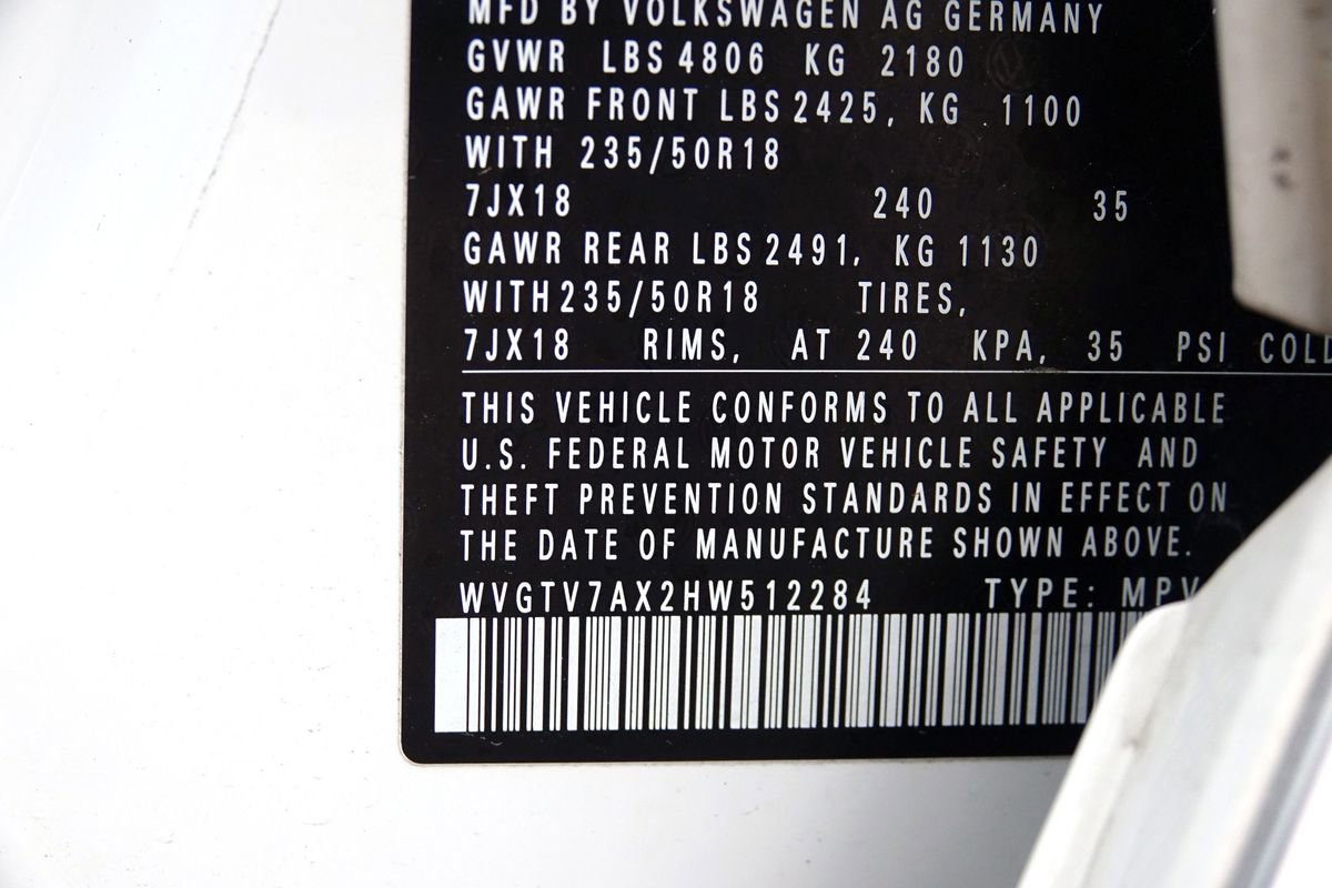 Used 2017 Volkswagen Tiguan Sport image 42