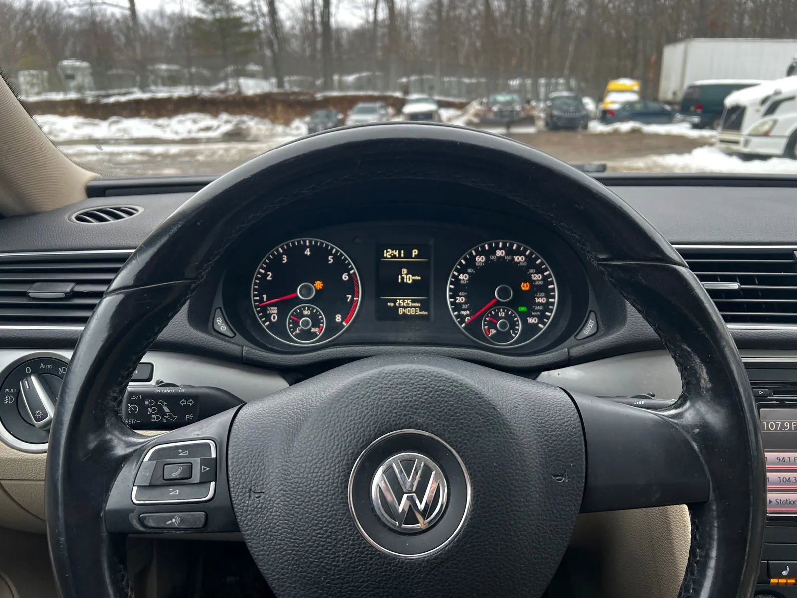 Used 2015 Volkswagen Passat 1.8T Limited Edition image 15