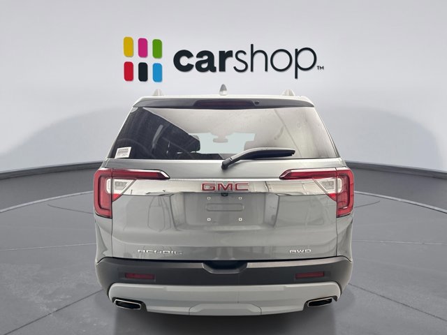 Used 2023 GMC Acadia SLE w/ Driver Convenience Package image 4