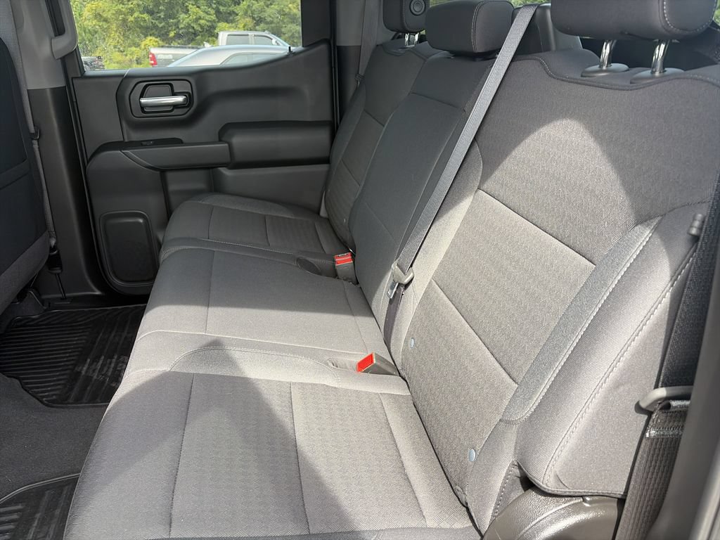 Used 2026 Chevrolet Silverado 1500 Custom w/ Turbomax Blackout Package AWD/4WD image 27
